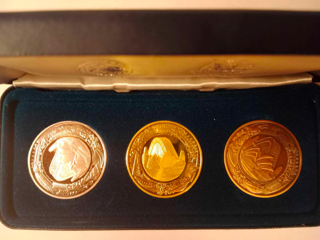 2000 Paralympic Three-Medallion Set