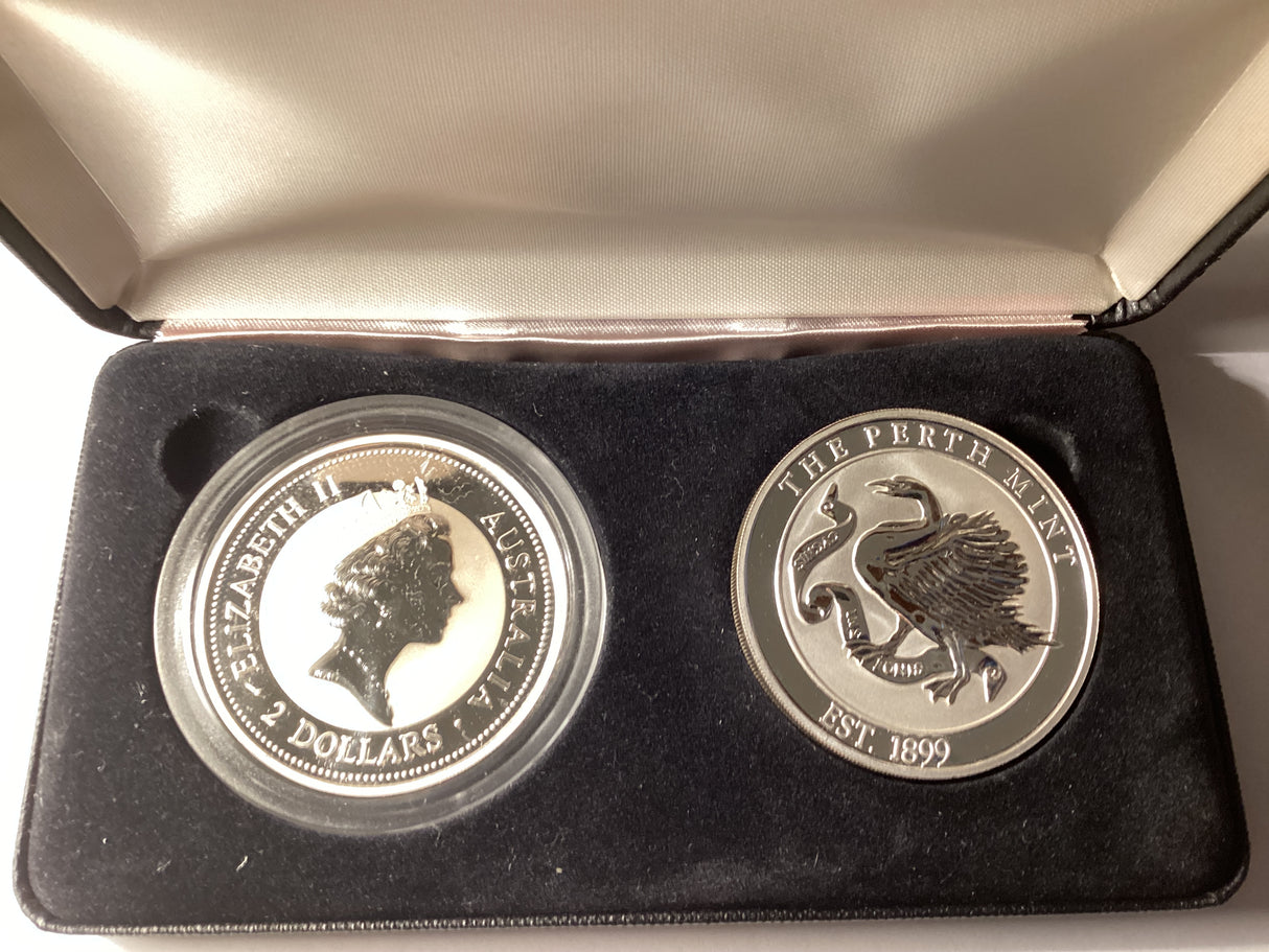 1997 Perth Coin Fair Silver Coin and Medallion Set. 2oz Kookaburra & 2oz Medallion.