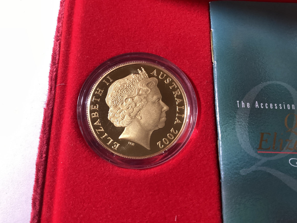 2003 Ascension of Queen Elizabeth 50th Anniversary. 1oz pure gold and silver set.