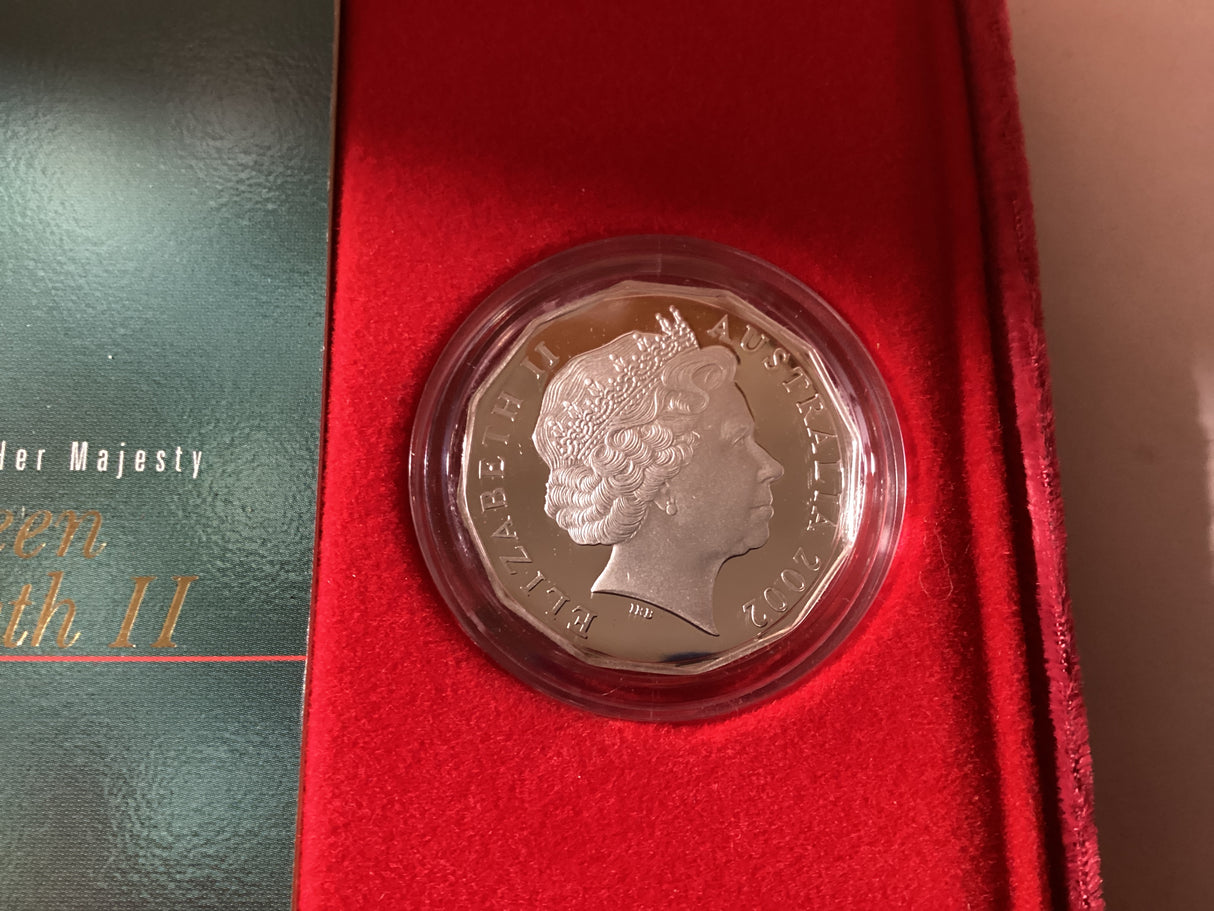 2003 Ascension of Queen Elizabeth 50th Anniversary. 1oz pure gold and silver set.