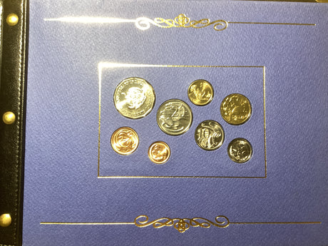 1991 25 Years of Decimal Currency Coin Set and Decimal Note Folder. 1000 made.