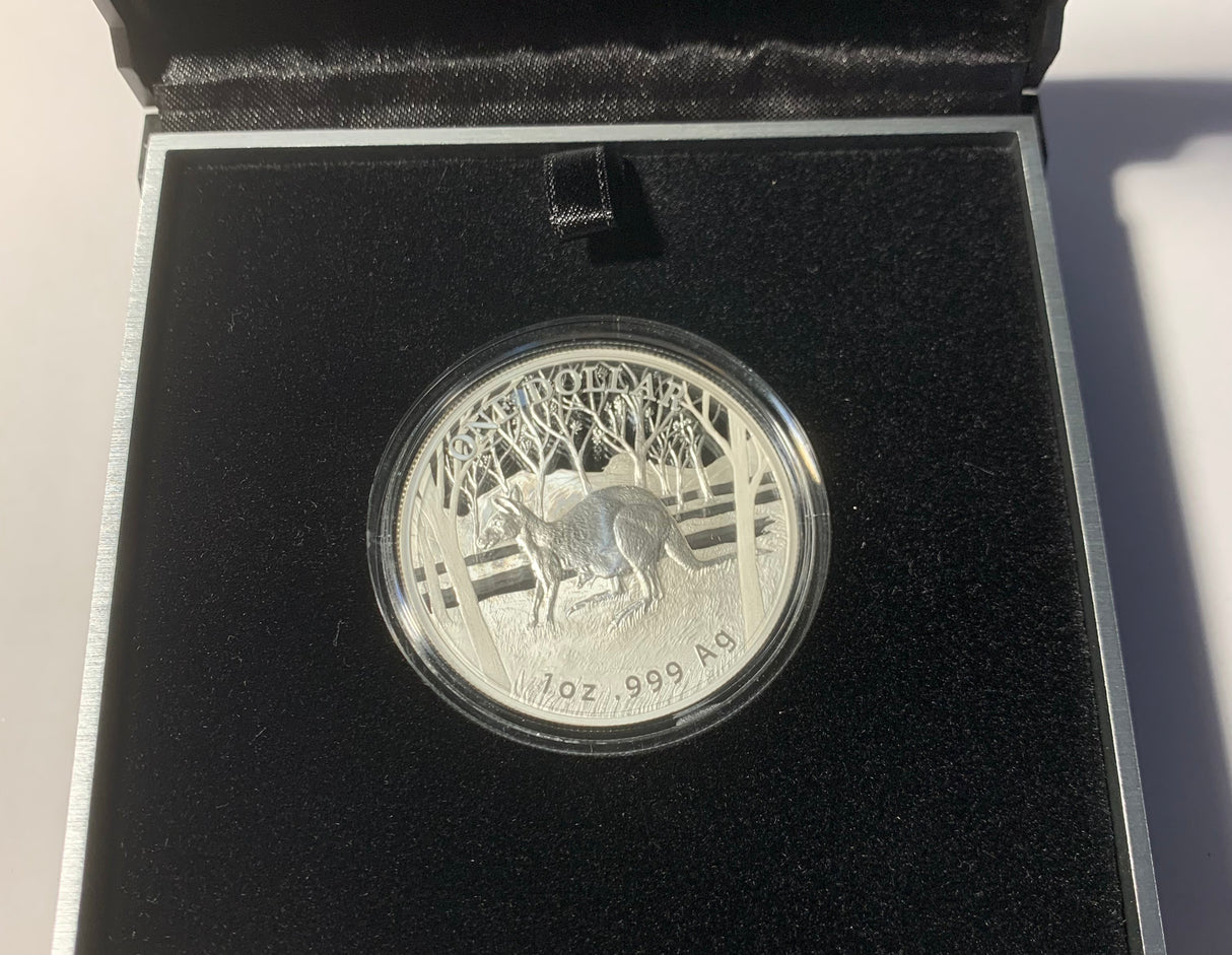 2016 $1 Kangaroo Series Fine Silver Proof Coin. Seasons Changes.