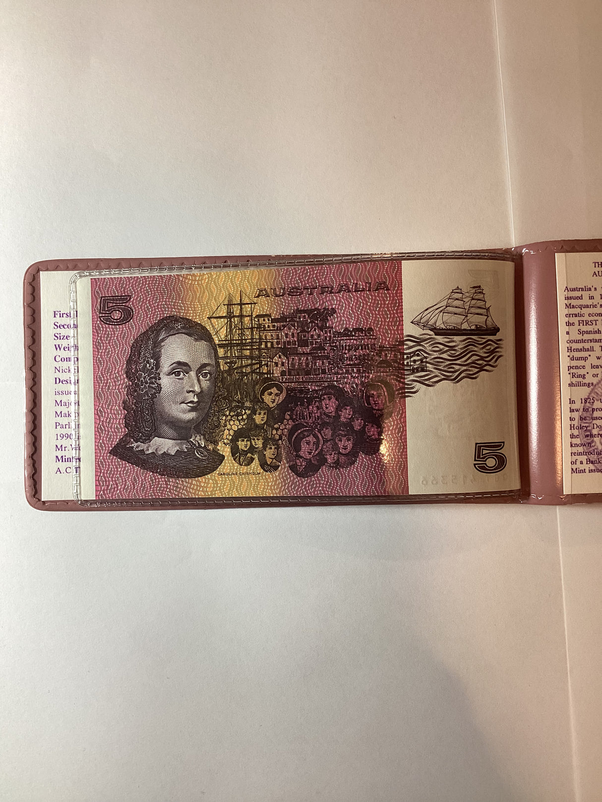 1988 $5 coin and $5 note pack
