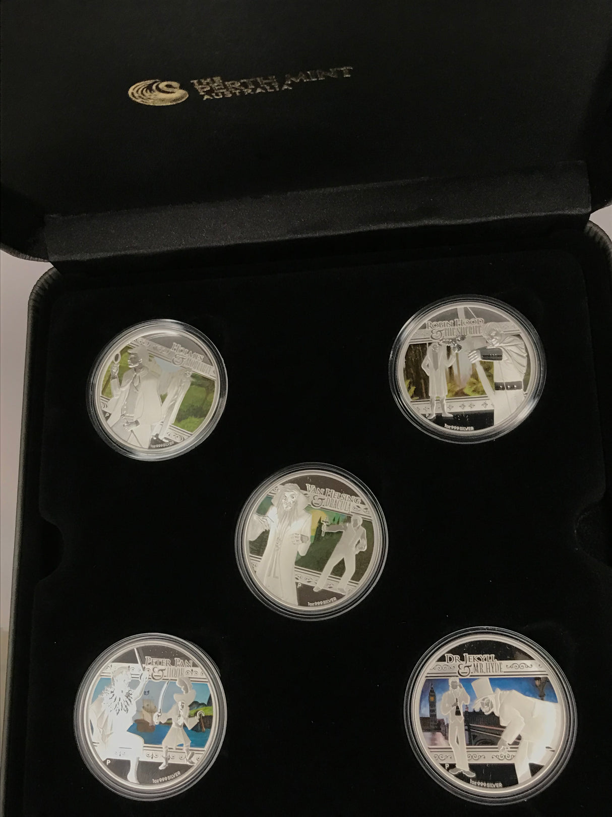 2011 Heroes and Villains 5 Coin Silver Set.