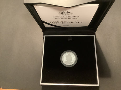 2019 6th Portrait A new Effigy Era $1 Silver Proof Coin.