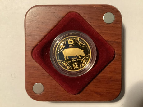 2007 Year of the Pig Lunar Series $10 Gold Proof Coin.