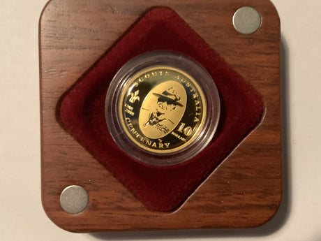 2008 Centenary of Scouts Australia $10 Gold Proof Coin.