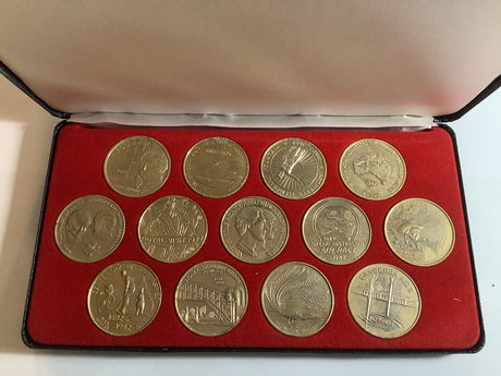 M.R. Roberts Medal Set