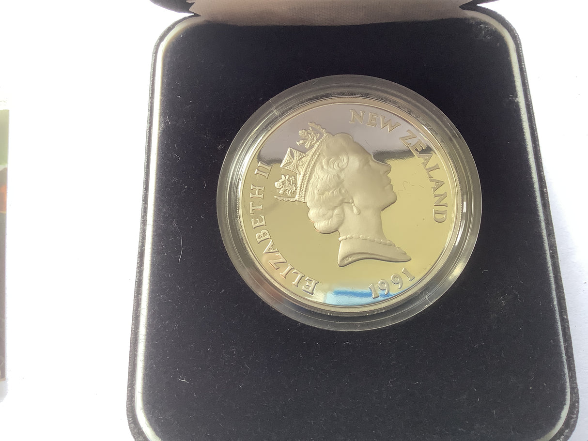 1991 Rugby World Cup Commemorative $5 Coin. New Zealand